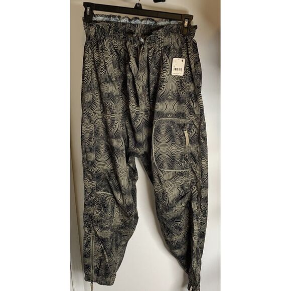 Free People FP Movement Spring Trekker Printed Pants (Size S) - NWT‎ MSRP  118$ - Picture 1 of 10